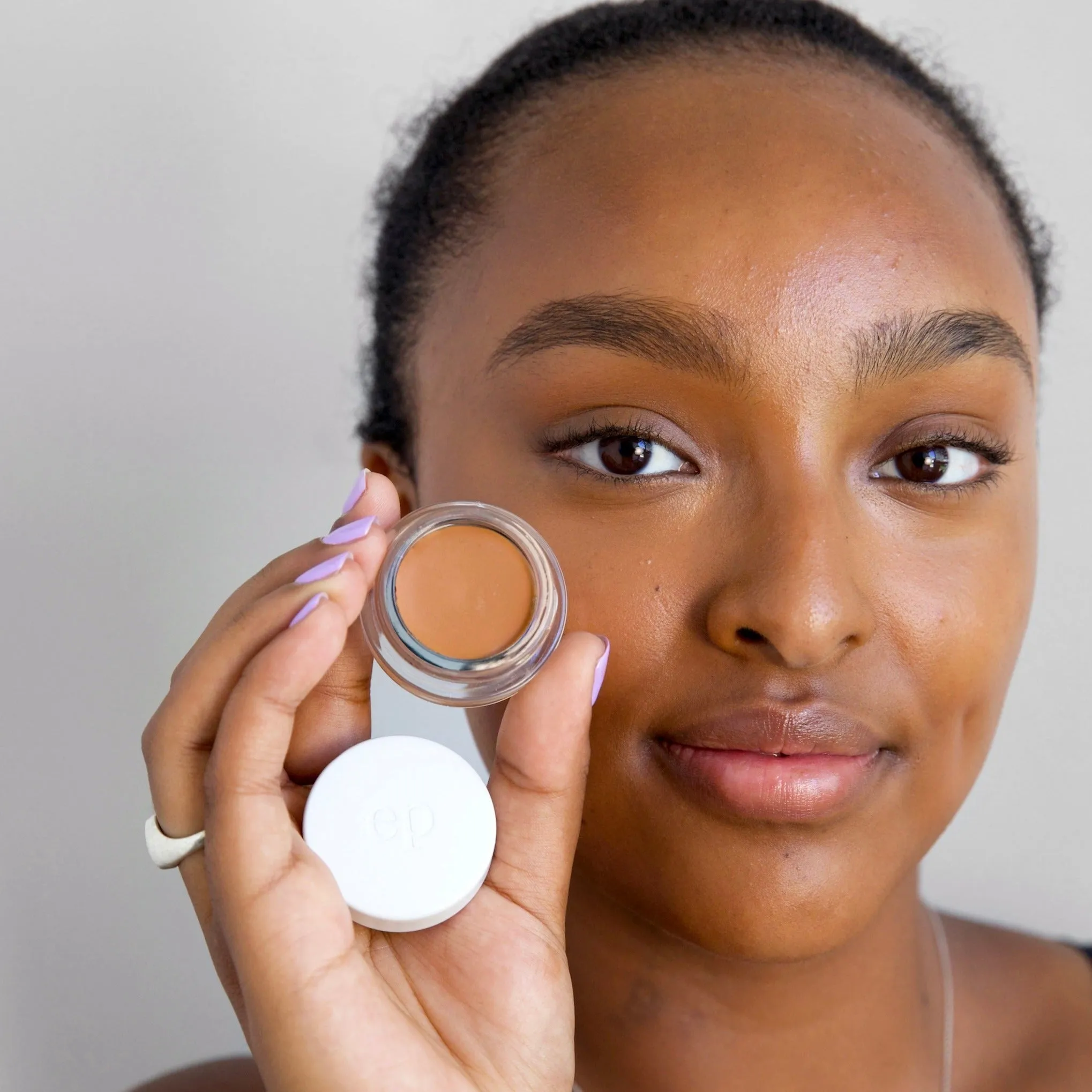 Arnica Concealer
