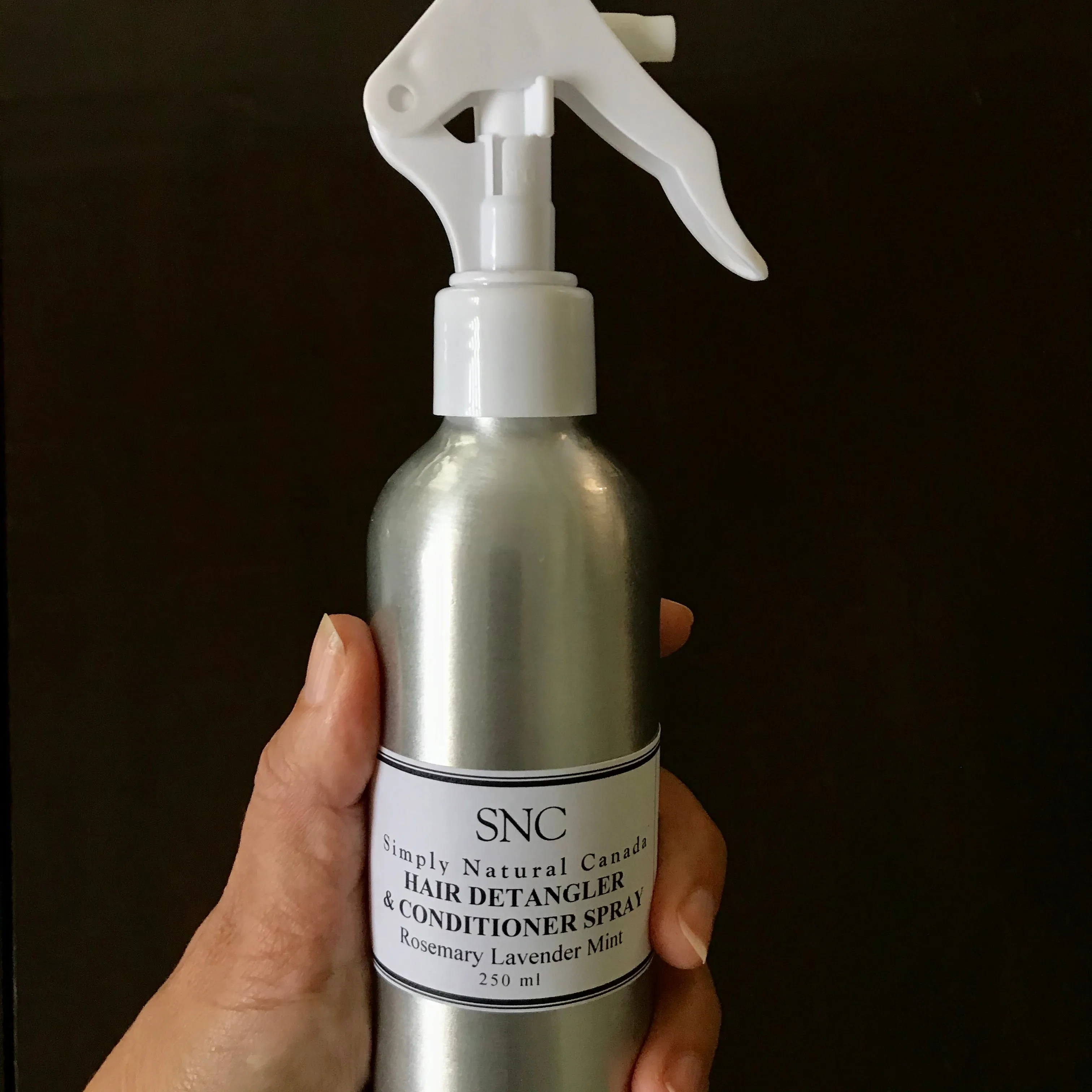 Hair Detangler and Conditioner Spray