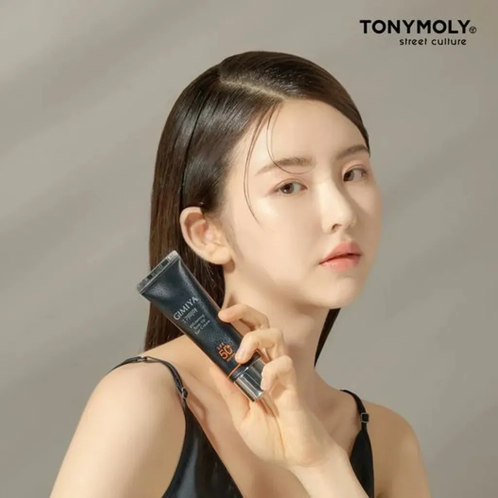 TONYMOLY Gimiya Whitening Tone Up Sun Cream Spf50  PA    تون اب واقي الشمس